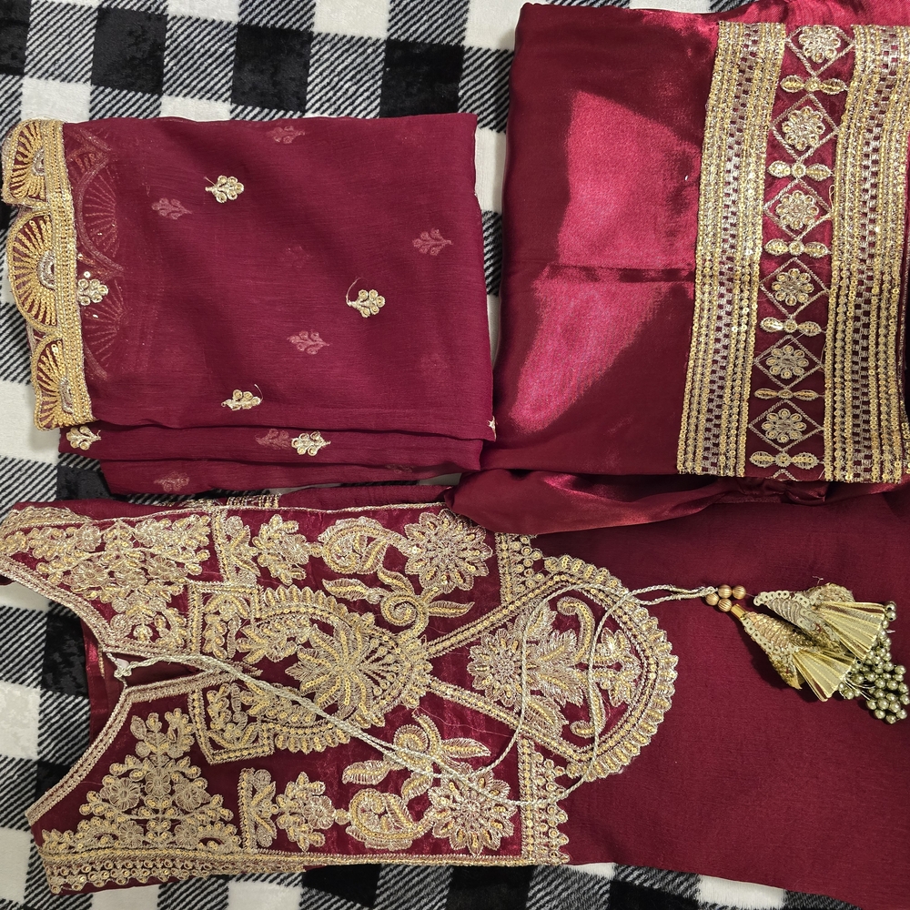 Elegant Maroon Embroidered Dress. PAKISTANI FORMAL DRESS